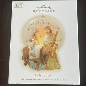 NIB 2009 Hallmark Keepsake “Holy Family” Christmas Ornament w/ lighting effect